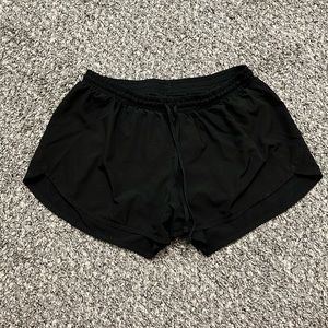 Old Navy Activewear women’s active shorts